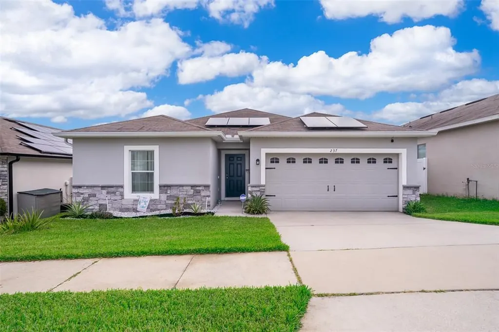 237 Tanager Street Haines City FL 33844