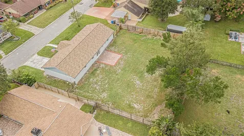 2813 Kimberly Lane Tampa FL 33618