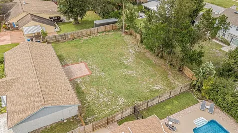 2813 Kimberly Lane Tampa FL 33618