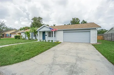 2813 Kimberly Lane Tampa FL 33618