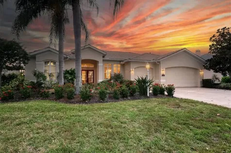 6556 The Masters Avenue Lakewood Ranch FL 34202
