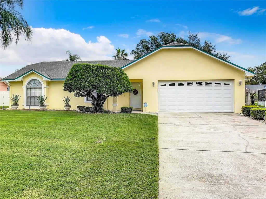814 Loma Bonita Drive Davenport FL 33837