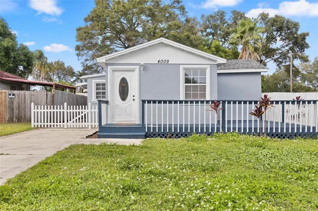 4009 41st Avenue N St Petersburg FL 33714