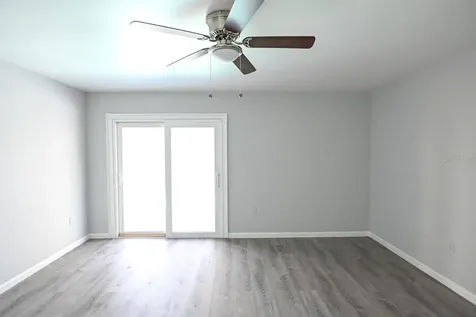 5846 Shady Brook Way Sarasota FL 34243