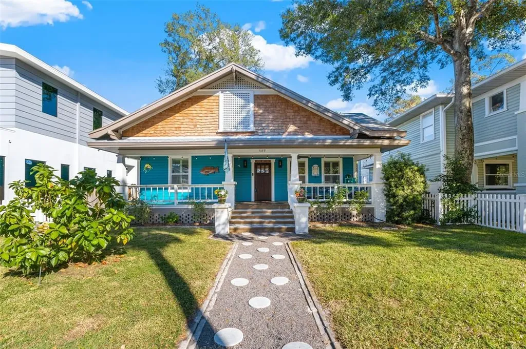 549 8th Street N St Petersburg FL 33701