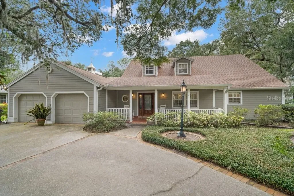 18 Fernbrooke Drive Safety Harbor FL 34695