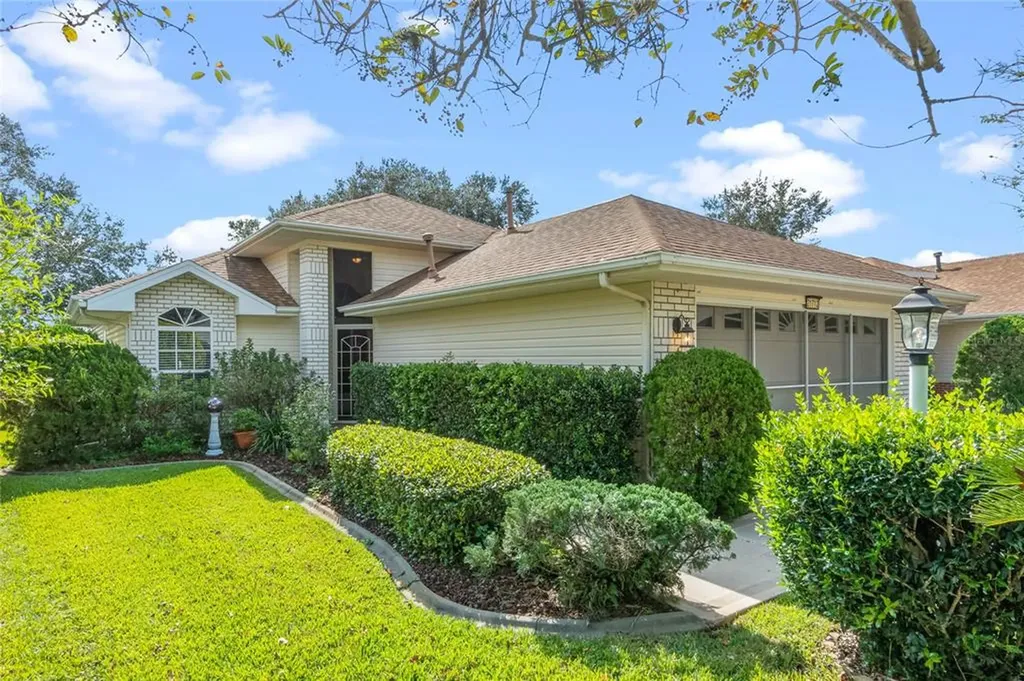 21712 Loch Haven Pass Leesburg FL 34748