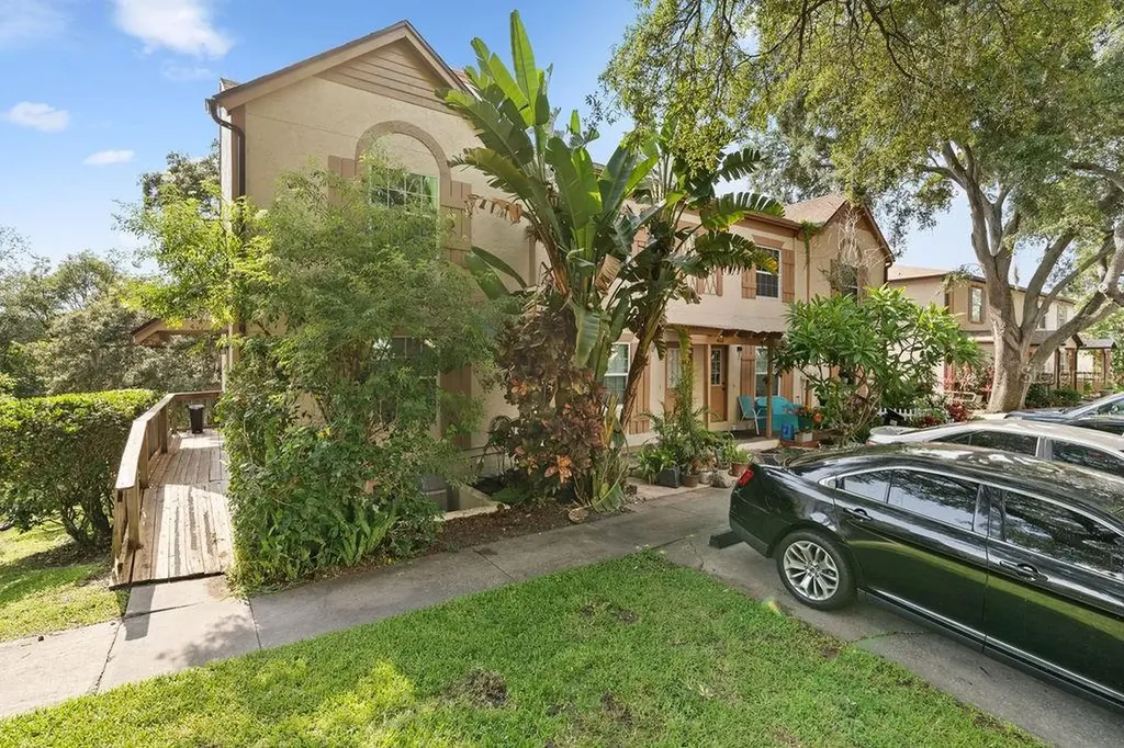 401 Brigadoon Drive Clearwater FL 33759