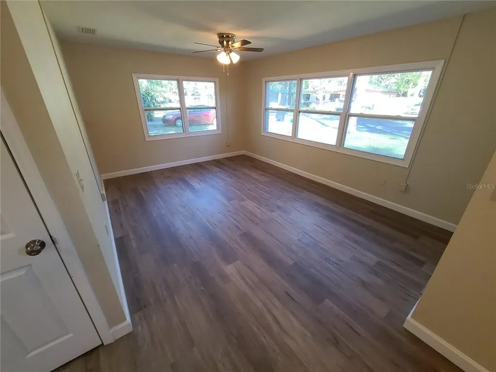 2502 NE 11th Street Gainesville FL 32609