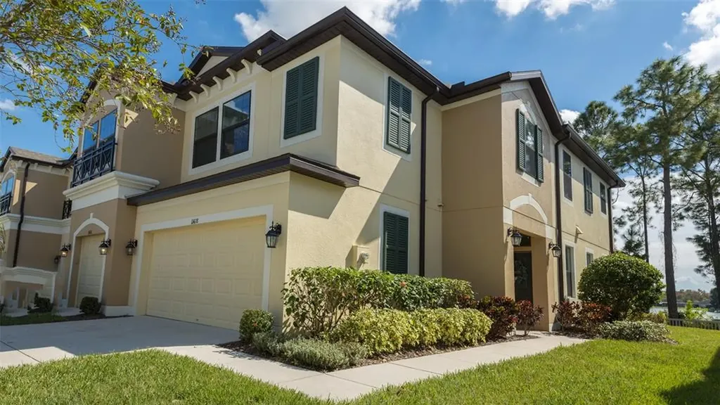 11428 Crowned Sparrow Lane Tampa FL 33626