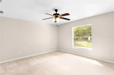 26 Bay Place Run Ocklawaha FL 32179