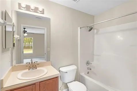 26 Bay Place Run Ocklawaha FL 32179