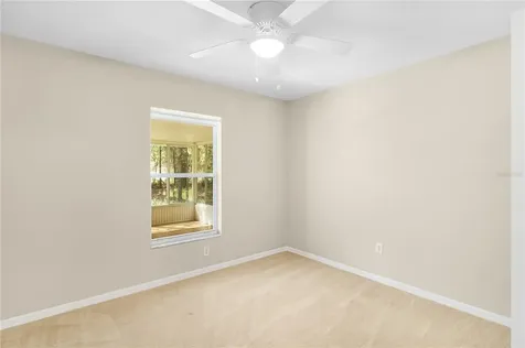 26 Bay Place Run Ocklawaha FL 32179
