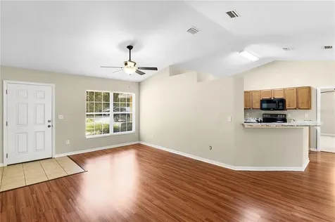26 Bay Place Run Ocklawaha FL 32179