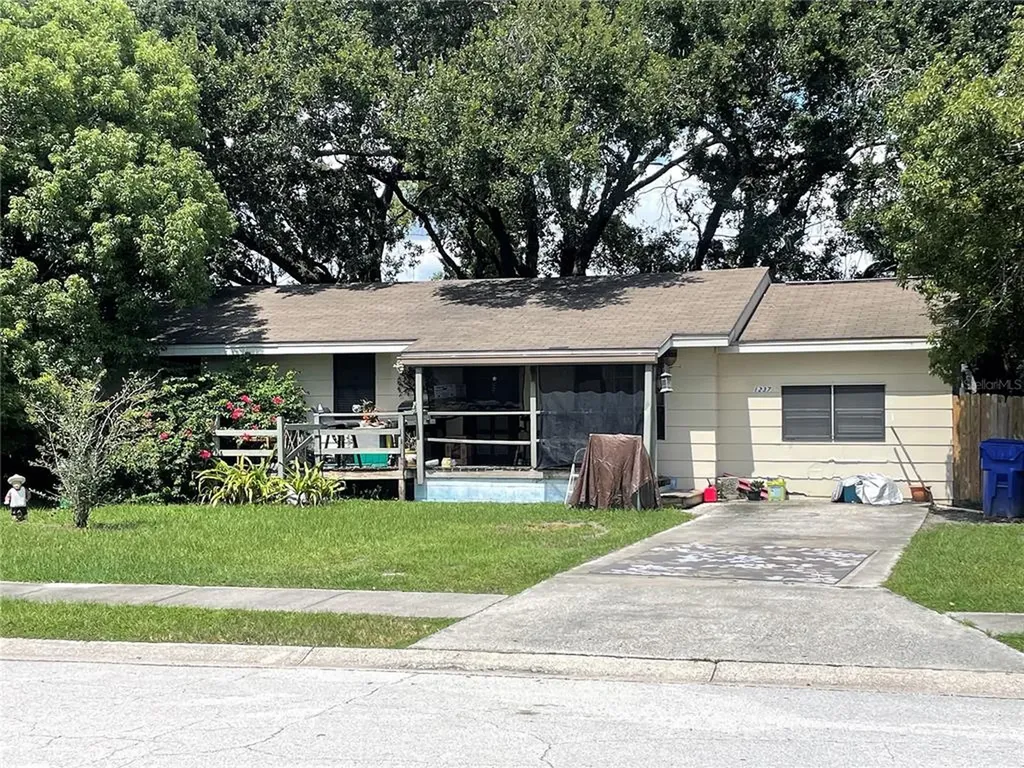 1237 Marygon Street Kissimmee FL 34744