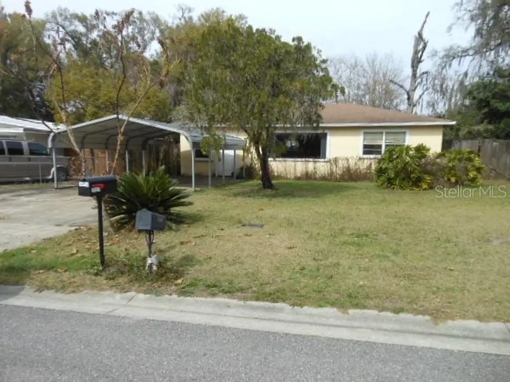 36921 Church Avenue Dade City FL 33525