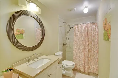 1019 Mckinnon Avenue Oviedo FL 32765