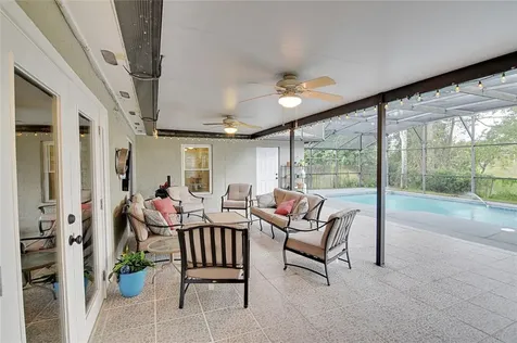 1019 Mckinnon Avenue Oviedo FL 32765