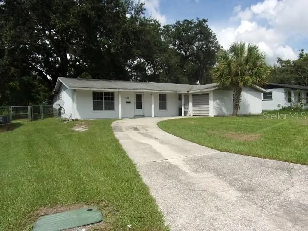 545 Carey Place Lakeland FL 33803