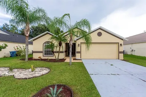 643 Lake Charles Drive Davenport FL 33837