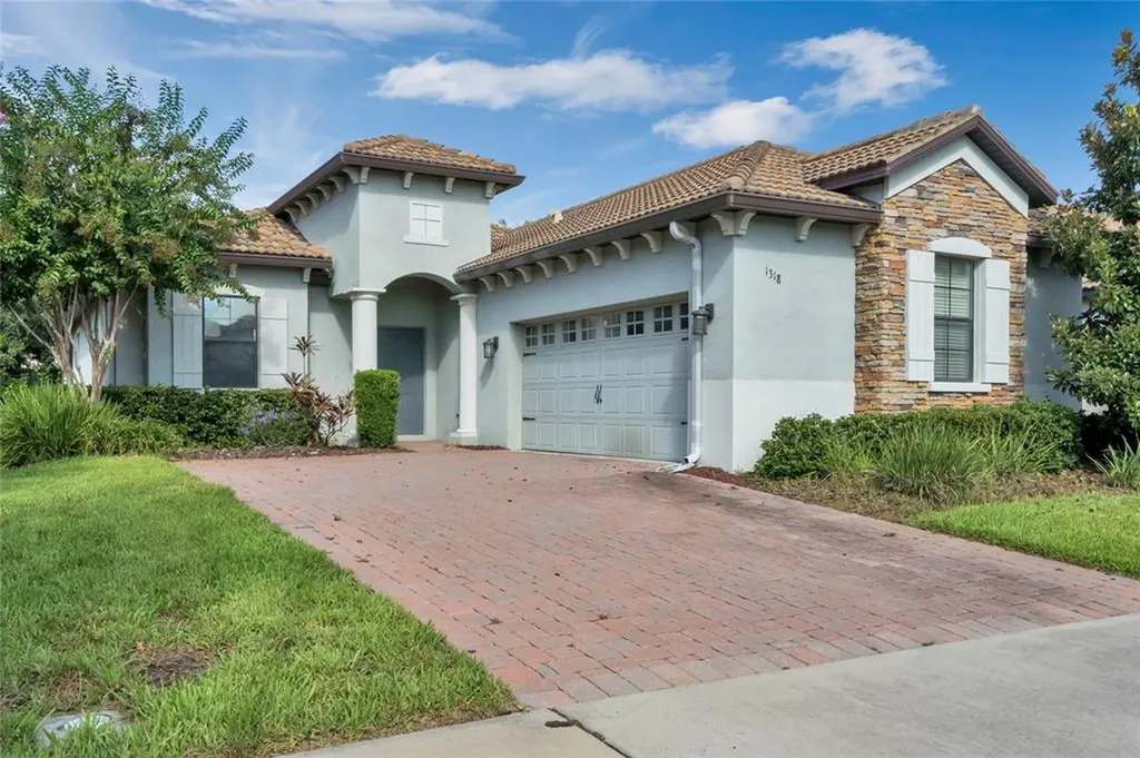 1318 Island Green Street Davenport FL 33896