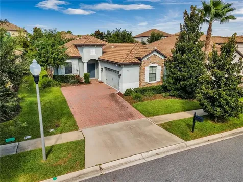 1318 Island Green Street Davenport FL 33896