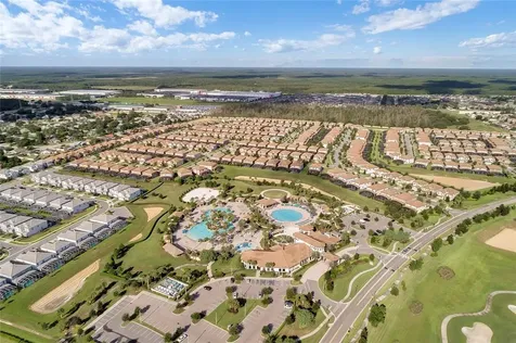 1318 Island Green Street Davenport FL 33896