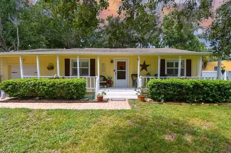 1756 Santa Anna Drive Dunedin FL 34698