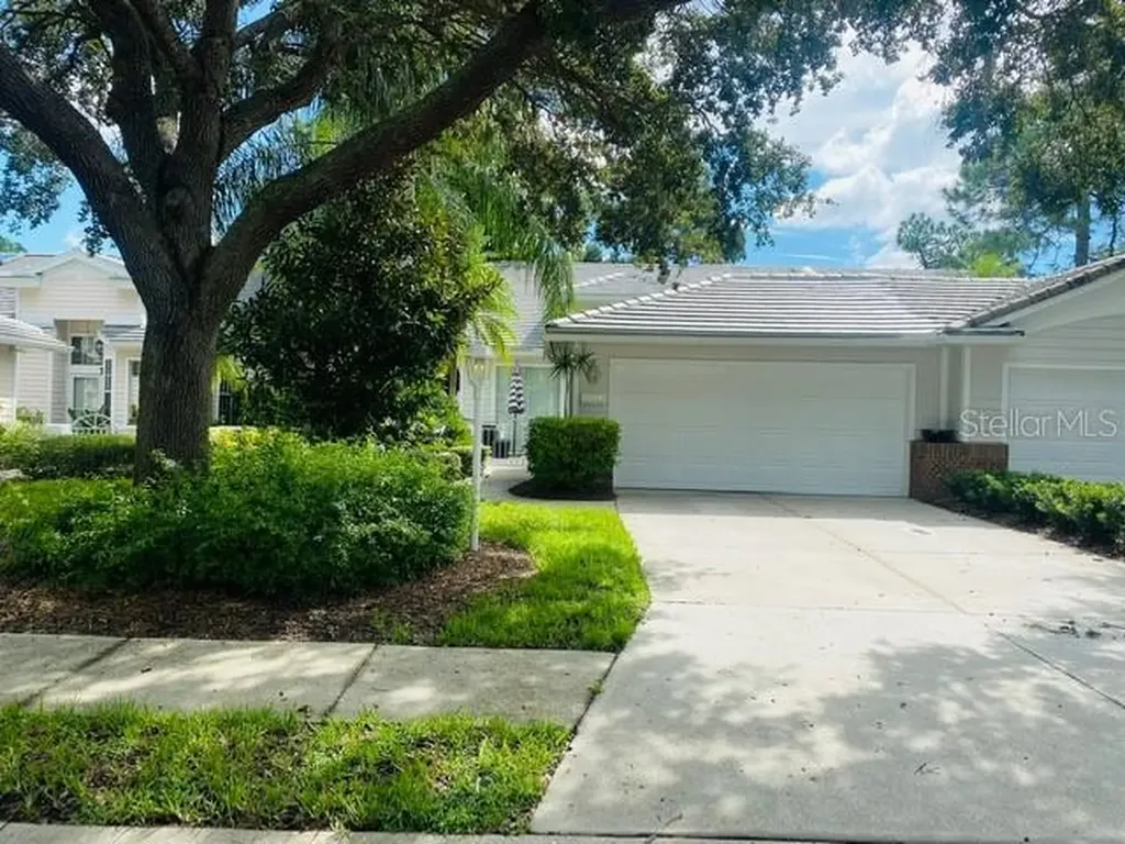 7711 Whitebridge Glen University Park FL 34201
