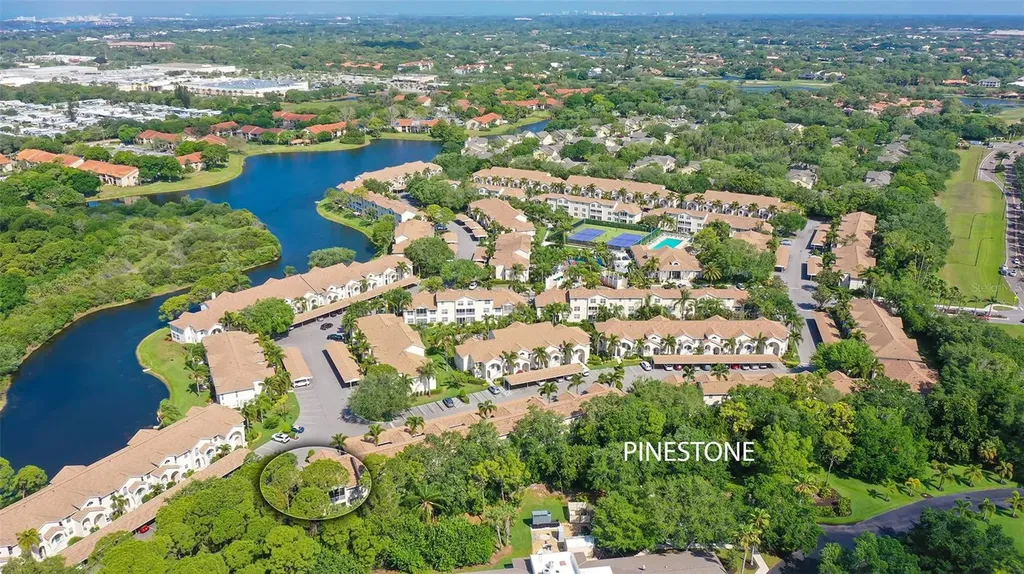 8375 Glenrose Way Sarasota FL 34238