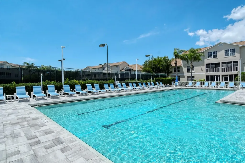 8375 Glenrose Way Sarasota FL 34238