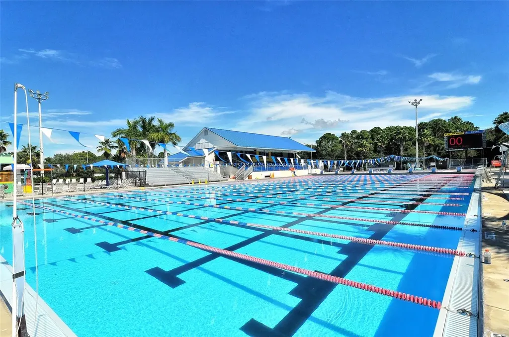 8375 Glenrose Way Sarasota FL 34238