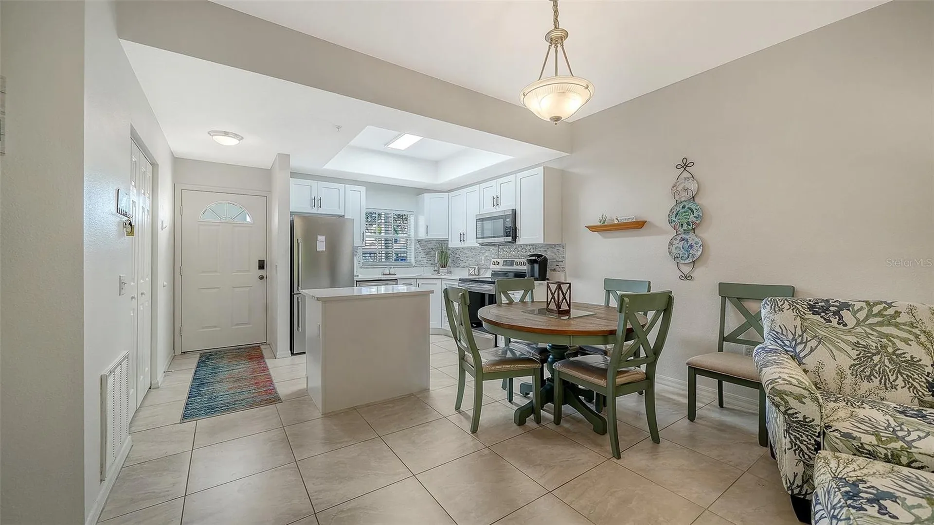 8375 Glenrose Way Sarasota FL 34238