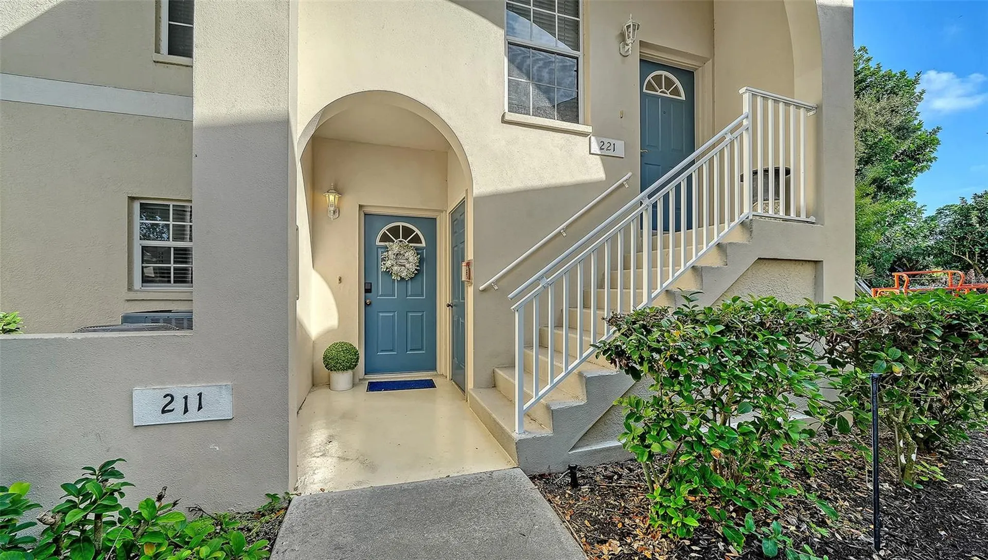 8375 Glenrose Way Sarasota FL 34238