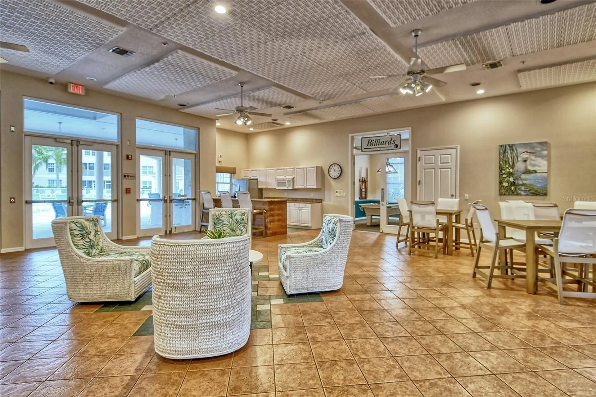 8375 Glenrose Way Sarasota FL 34238