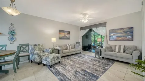 8375 Glenrose Way Sarasota FL 34238