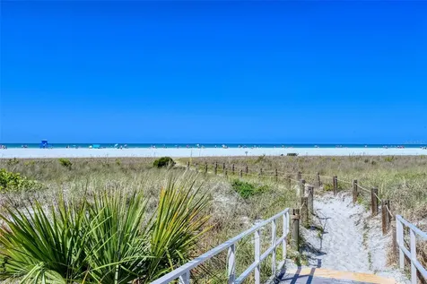8375 Glenrose Way Sarasota FL 34238