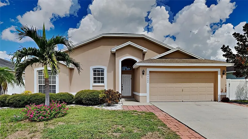 10609 Carloway Hills Drive Wimauma FL 33598