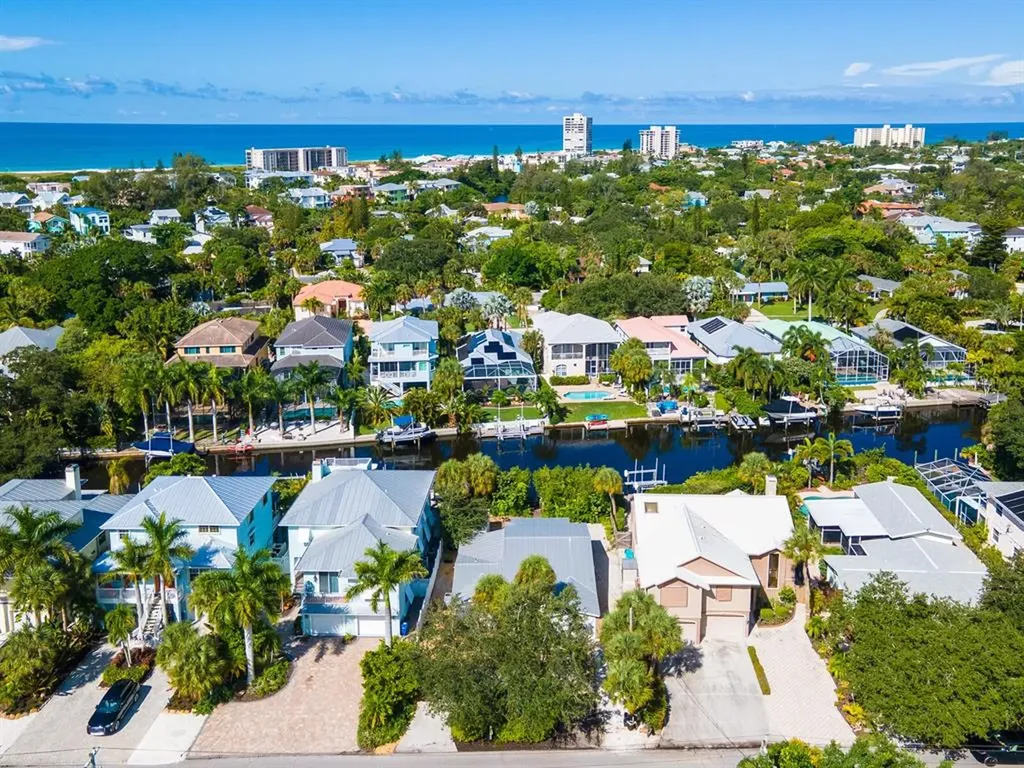 5406 Avenida Del Mare Sarasota FL 34242
