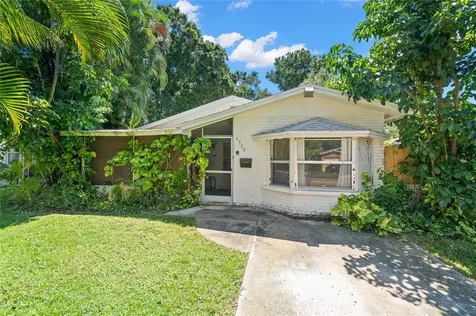 1710 Montana Avenue NE St Petersburg FL 33703
