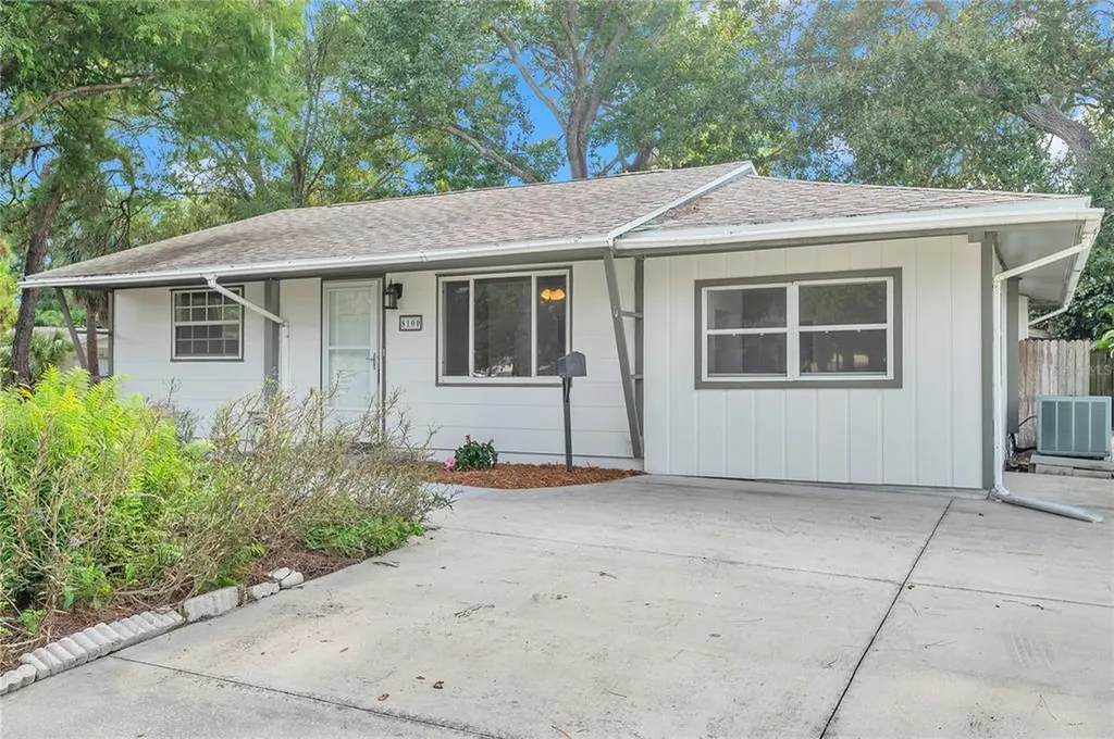 8100 5th Street N St Petersburg FL 33702