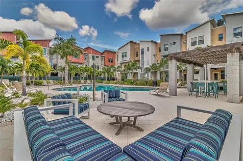 1192 25th Way N St Petersburg FL 33713