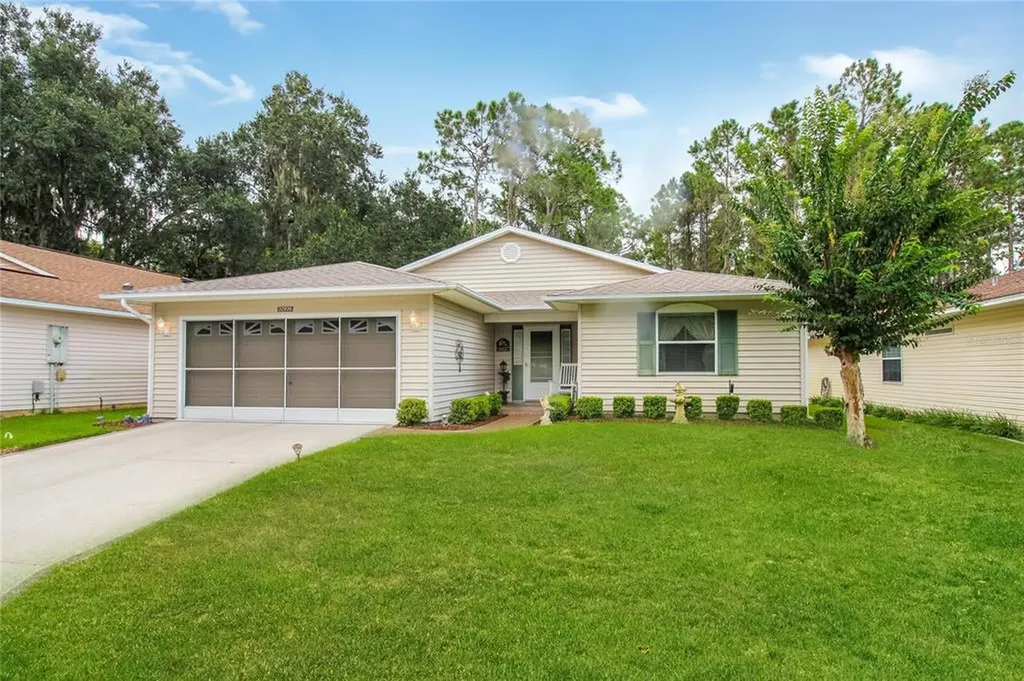 32936 Enchanted Oaks Lane Leesburg FL 34748
