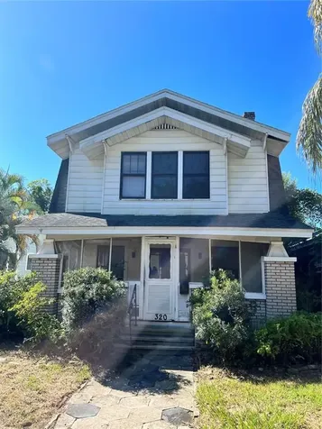 320 15th Avenue NE St Petersburg FL 33704