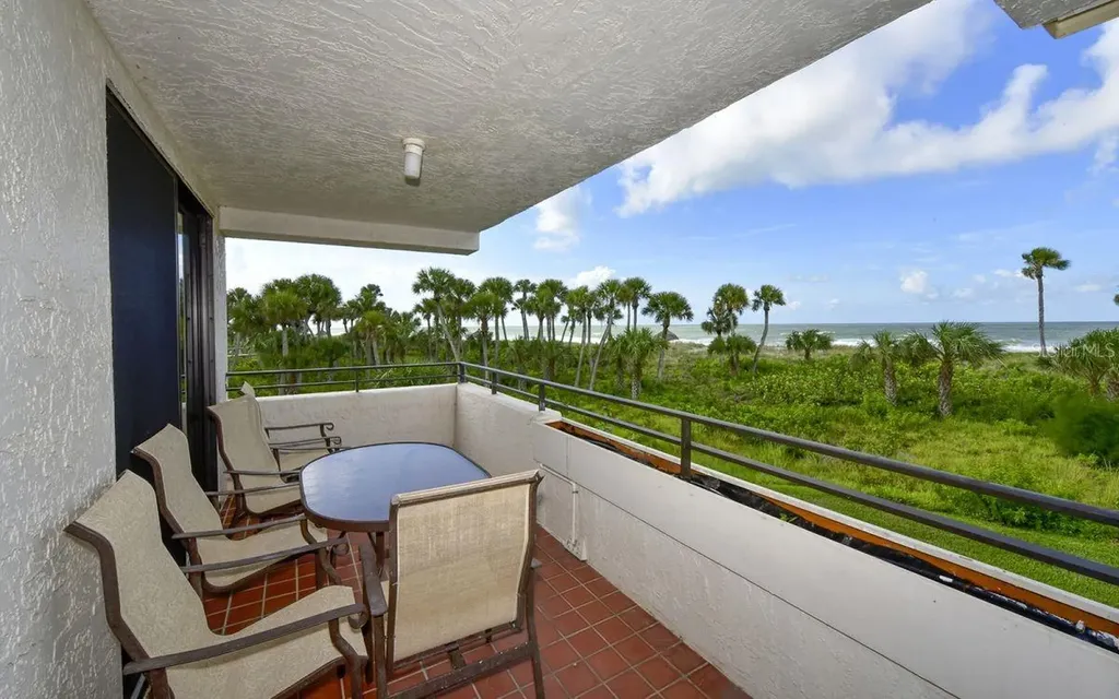 1485 Gulf Of Mexico Drive Longboat Key FL 34228