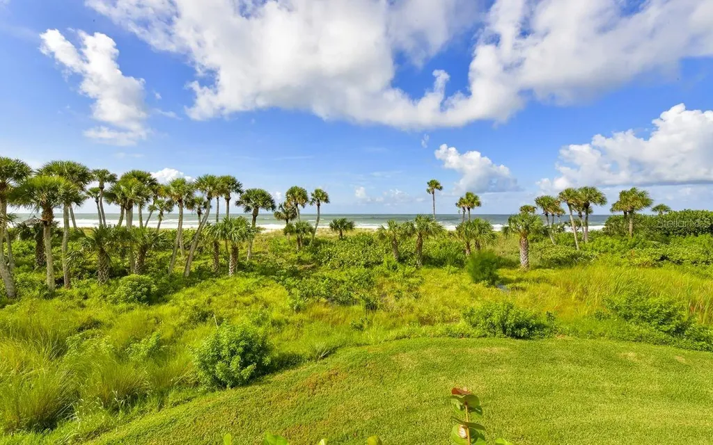 1485 Gulf Of Mexico Drive Longboat Key FL 34228