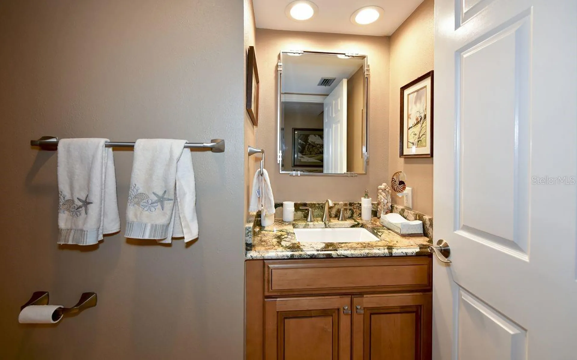 1485 Gulf Of Mexico Drive Longboat Key FL 34228