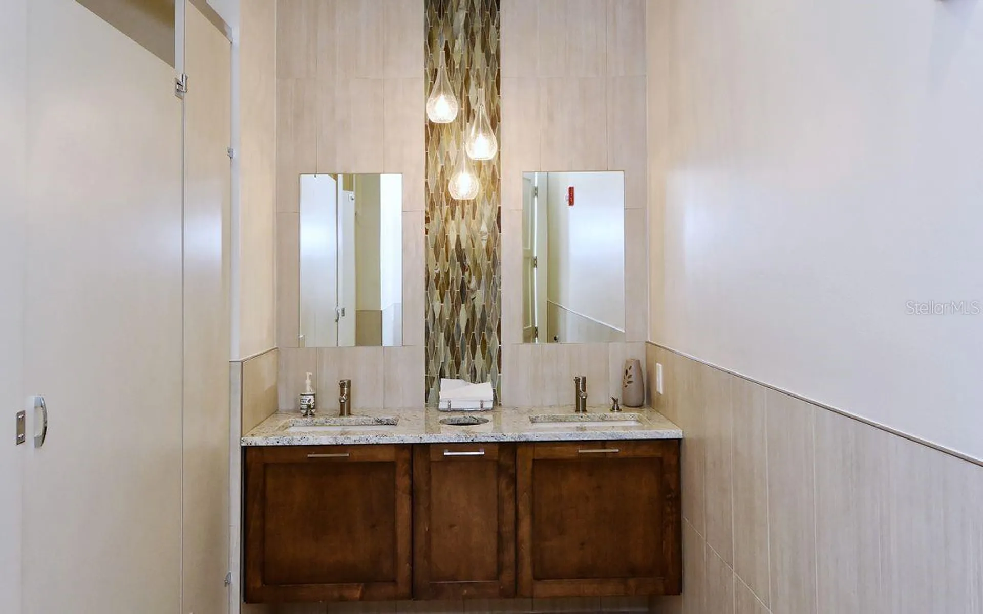 1485 Gulf Of Mexico Drive Longboat Key FL 34228