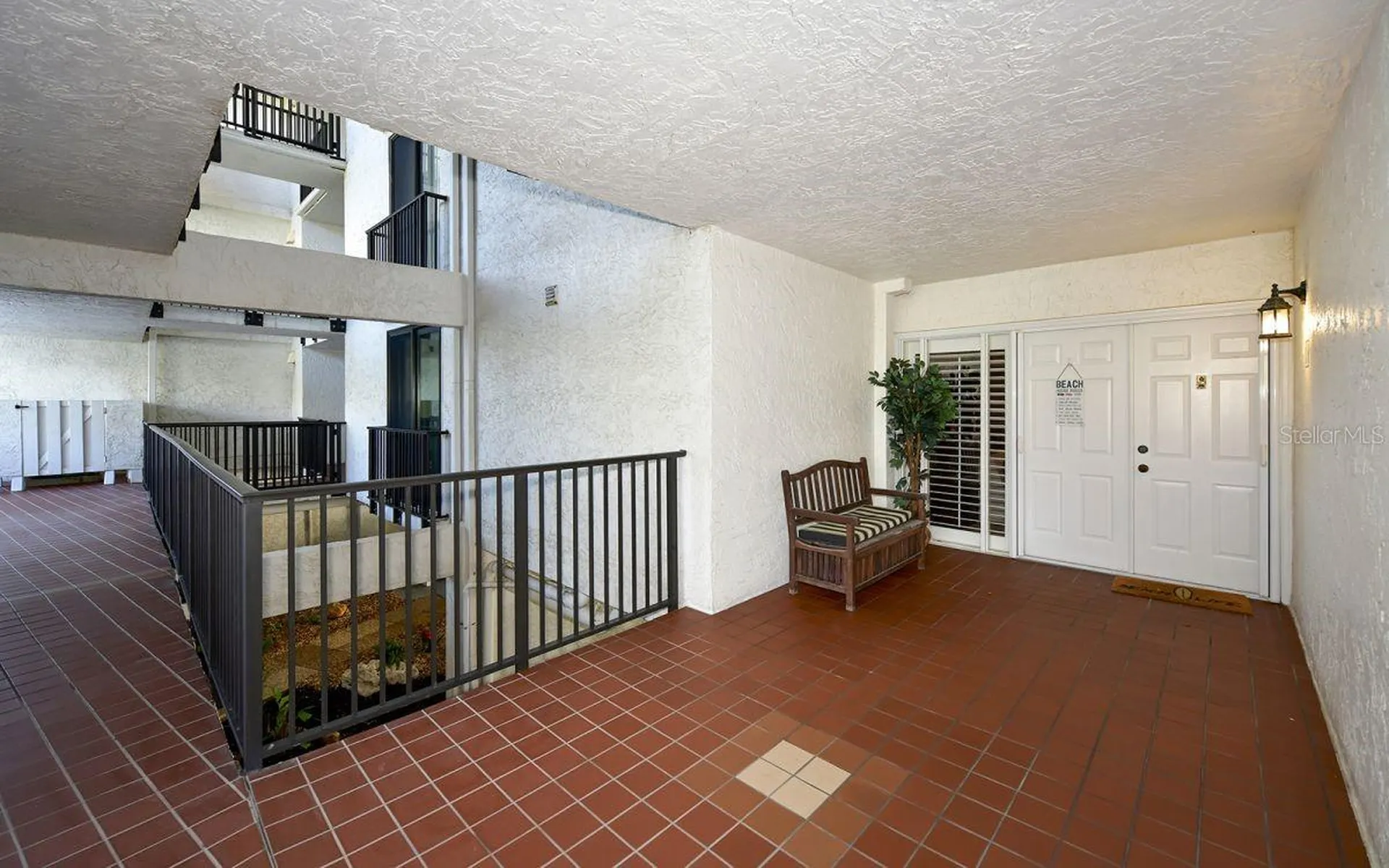 1485 Gulf Of Mexico Drive Longboat Key FL 34228