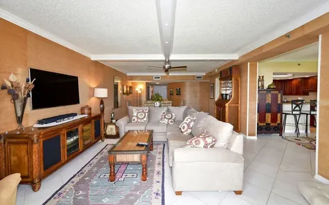 1485 Gulf Of Mexico Drive Longboat Key FL 34228
